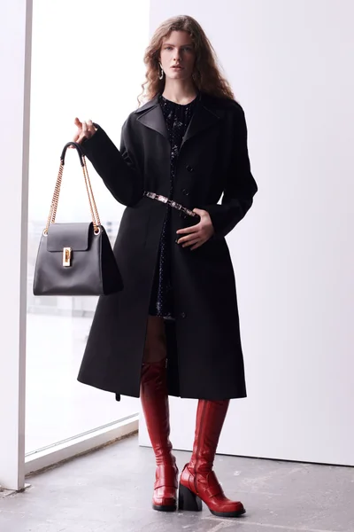 Look 15